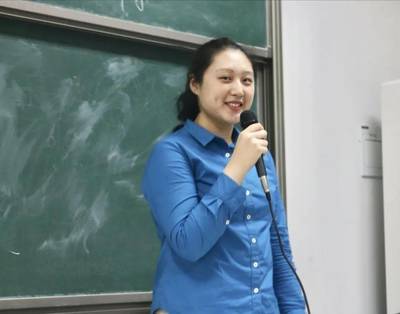 譯聞 | 北京語言大學(xué)外國(guó)語學(xué)部高級(jí)翻譯學(xué)院第十屆團(tuán)總支學(xué)生會(huì)就職典禮成功舉辦